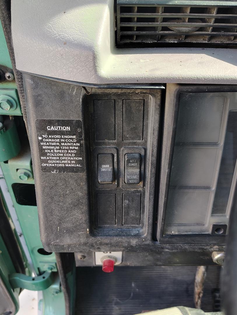 2000 INTERNATIONAL 4700 DT466E - Image 37